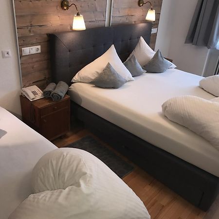 Clubdorf Hotel Alpenrose Galtür エクステリア 写真