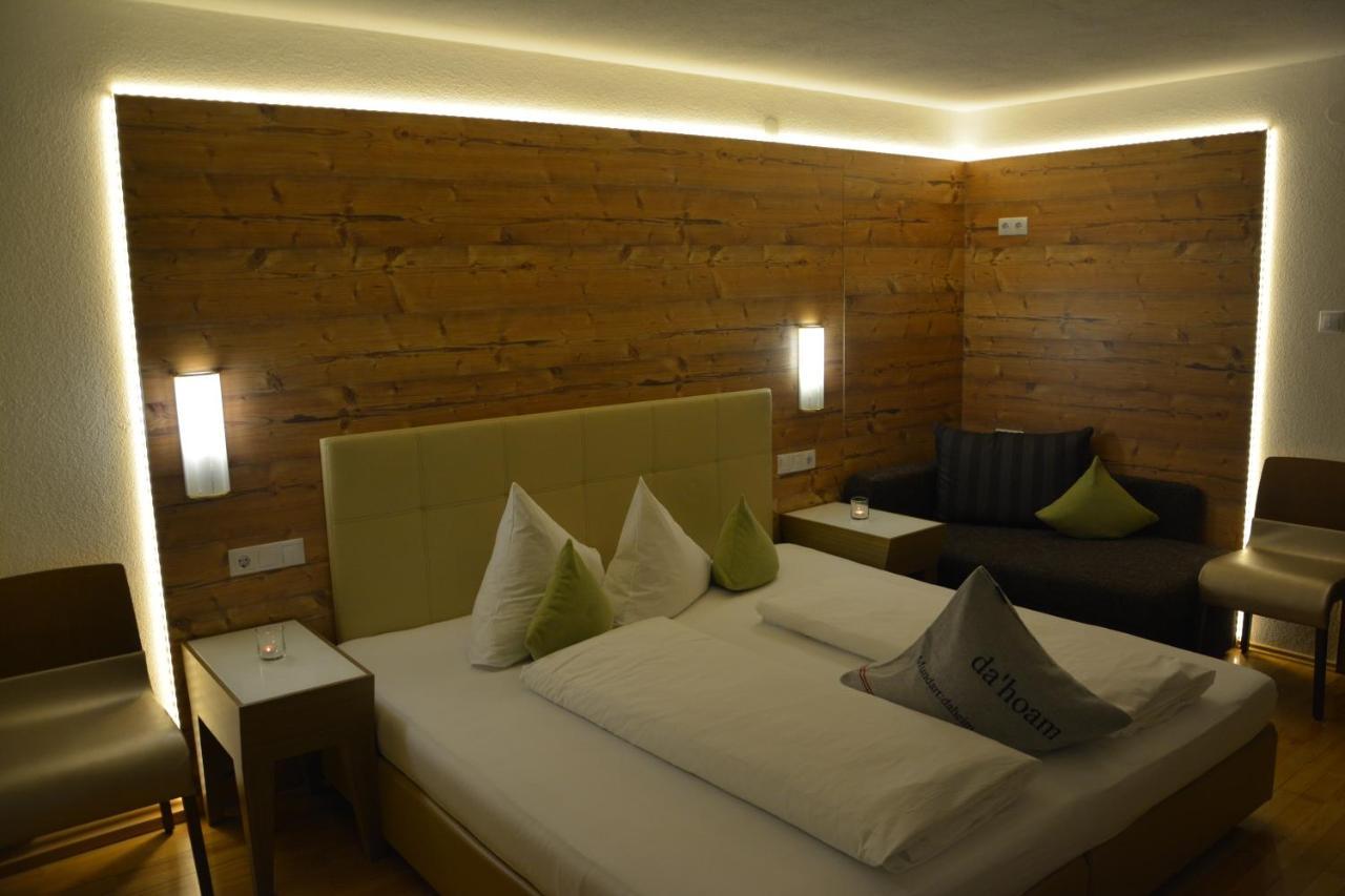 Clubdorf Hotel Alpenrose Galtür エクステリア 写真
