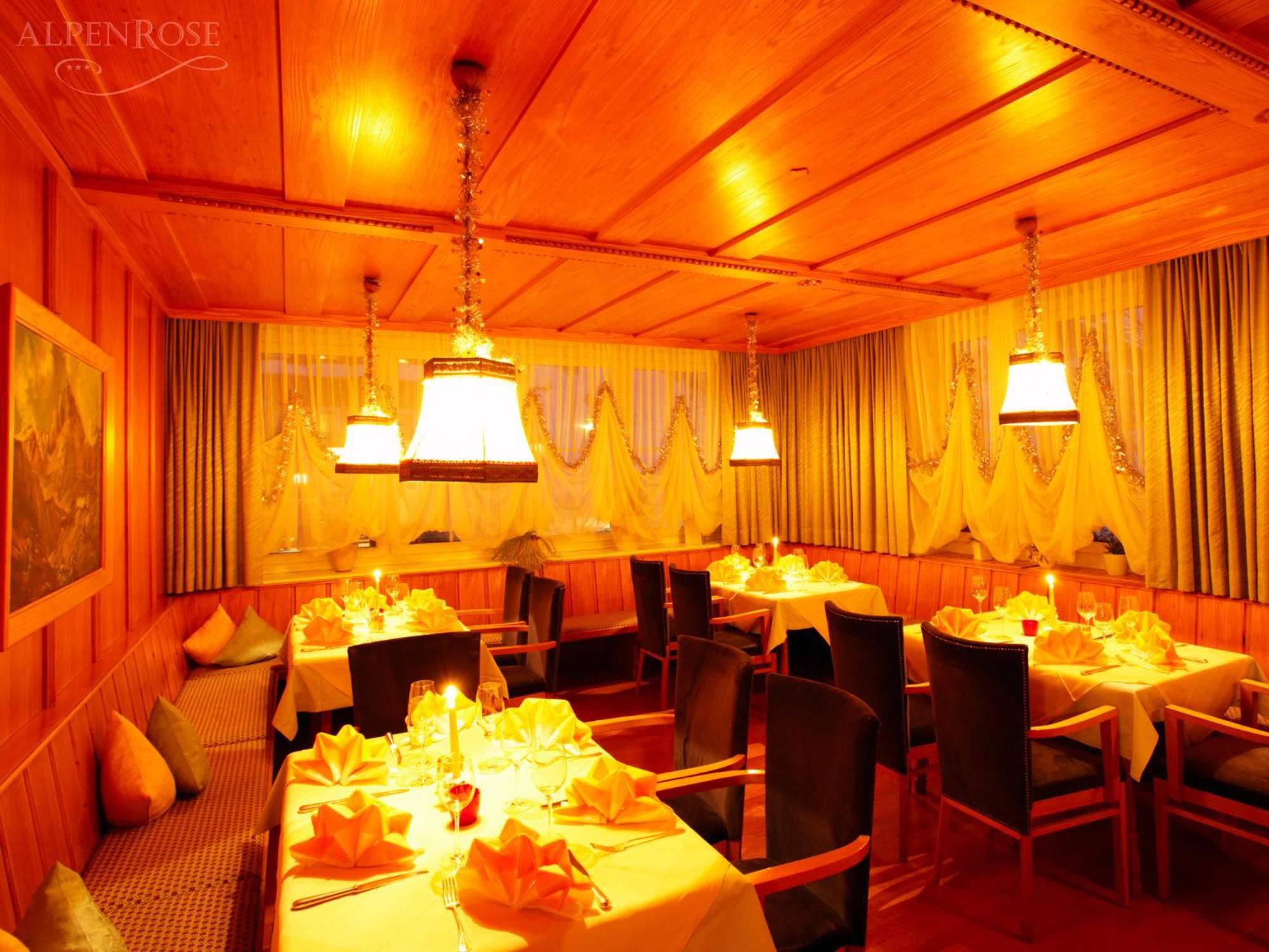 Clubdorf Hotel Alpenrose Galtür エクステリア 写真