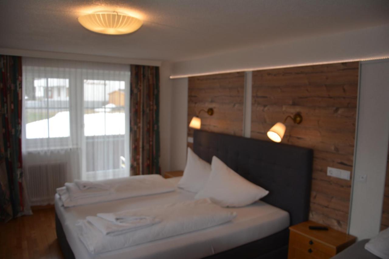 Clubdorf Hotel Alpenrose Galtür エクステリア 写真
