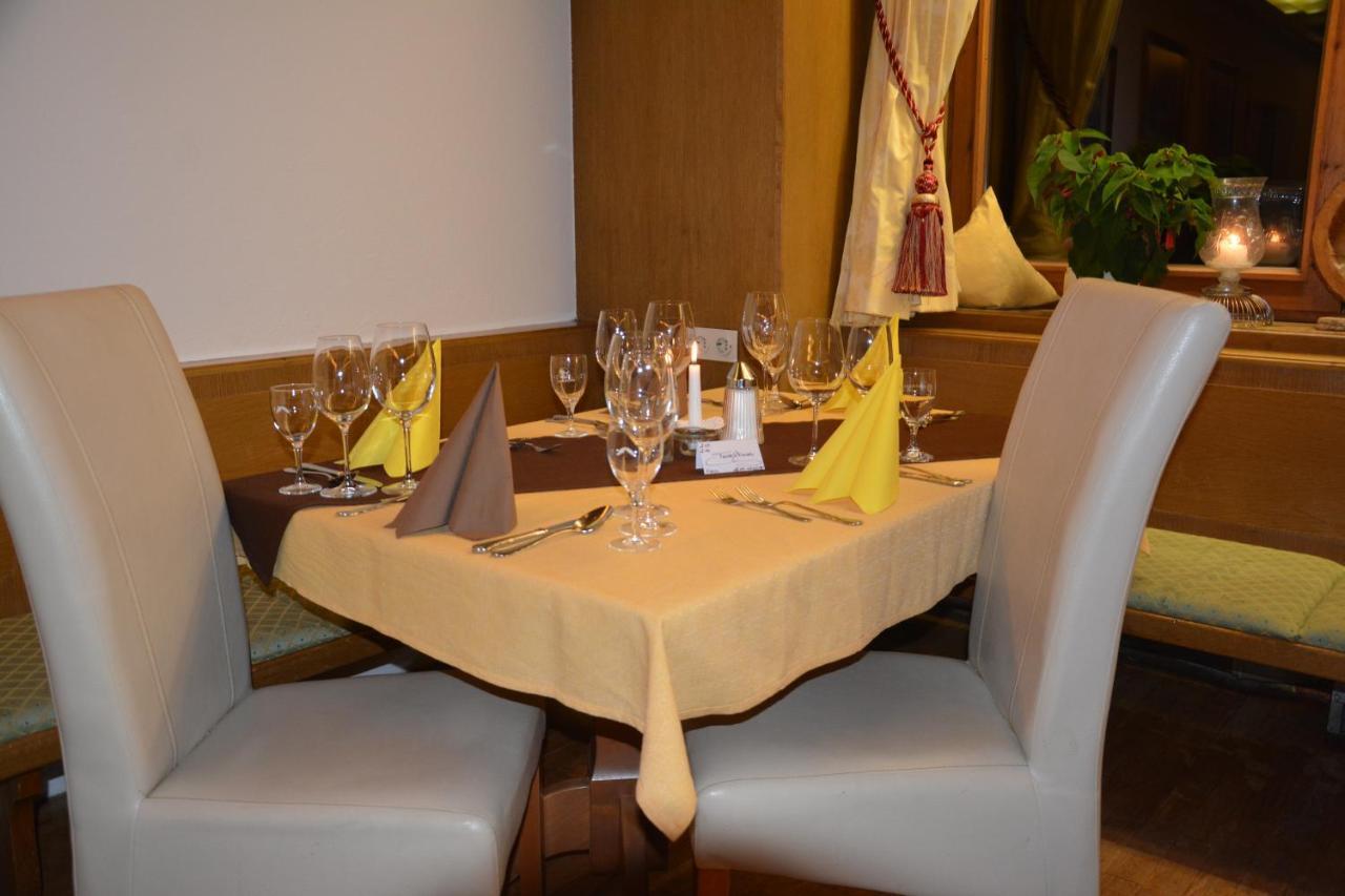 Clubdorf Hotel Alpenrose Galtür エクステリア 写真